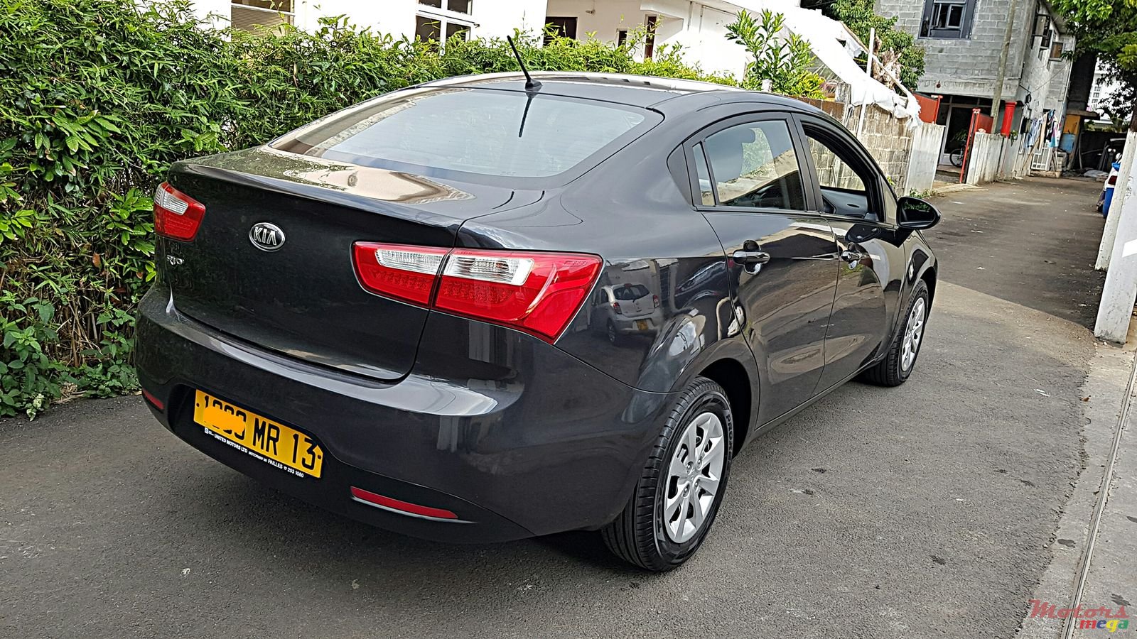 2013' Kia Rio photo #2