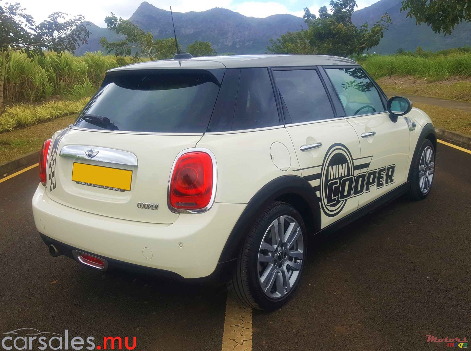 2018' MINI Cooper 1.5  Doors photo #4