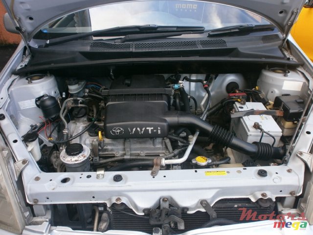 1999' Toyota Yaris Vitz JAPAN photo #4