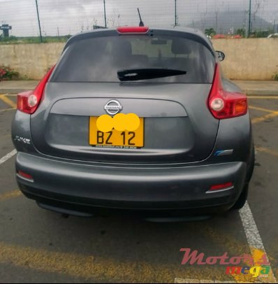 2012' Nissan Juke photo #2