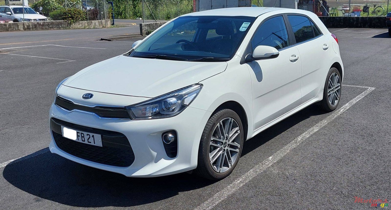 2021' Kia Rio photo #5