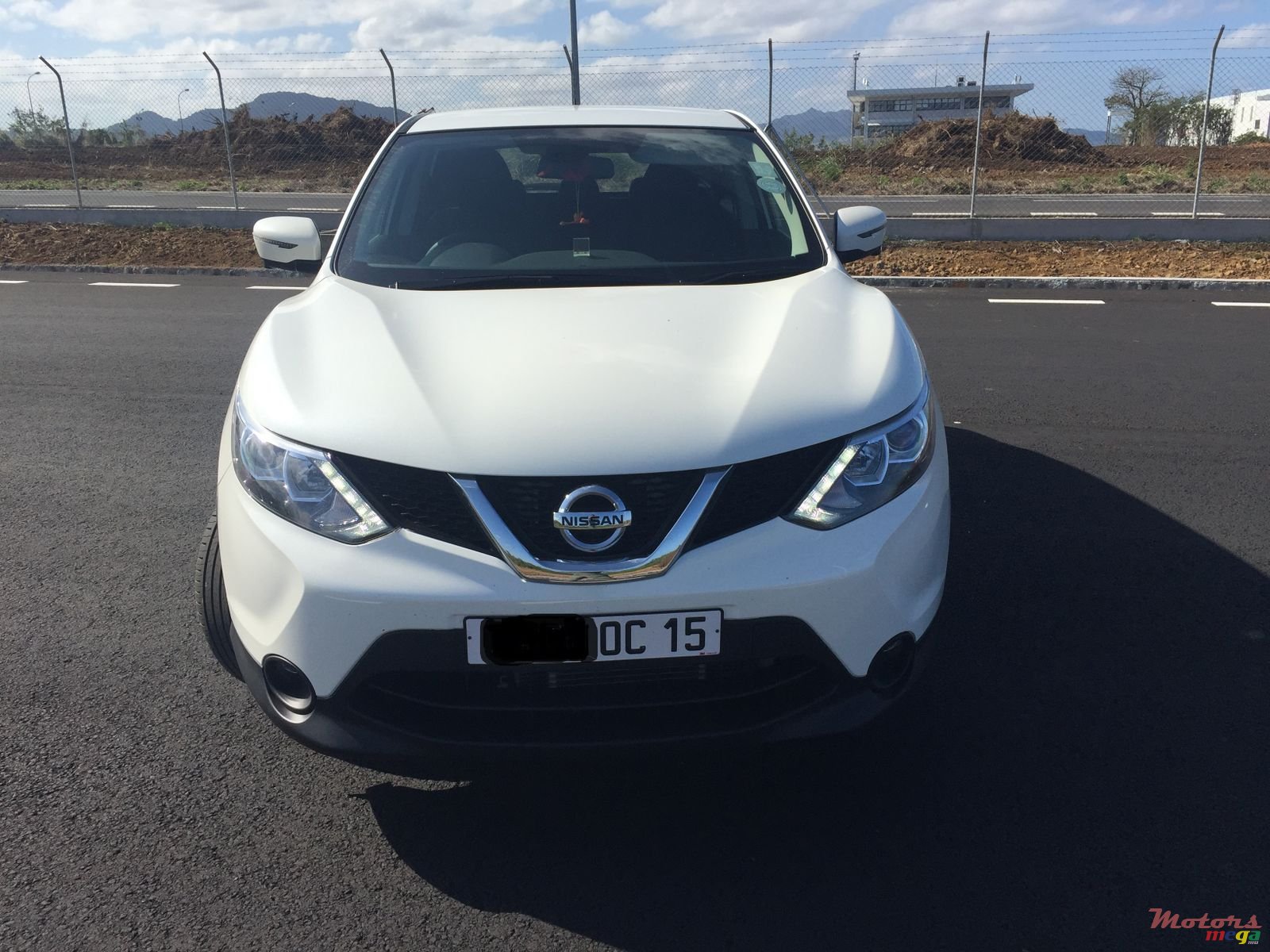2015' Nissan Qashqai 1.2 TURBO ACCENTA photo #1