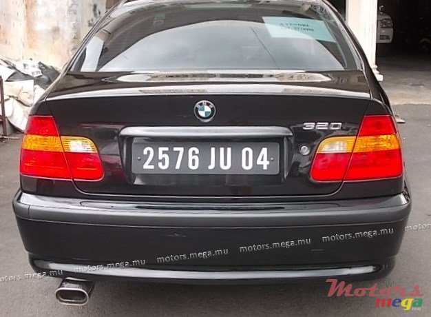 2004' BMW 3 Series E46 2000-2005 318i photo #3