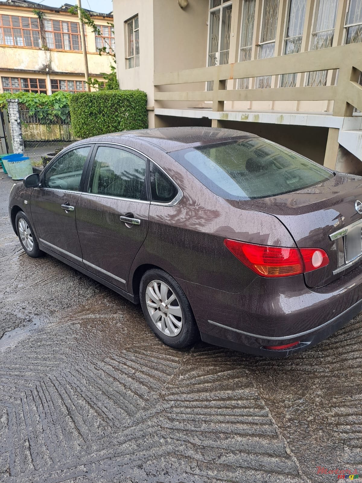 2008' Nissan Bluebird photo #2