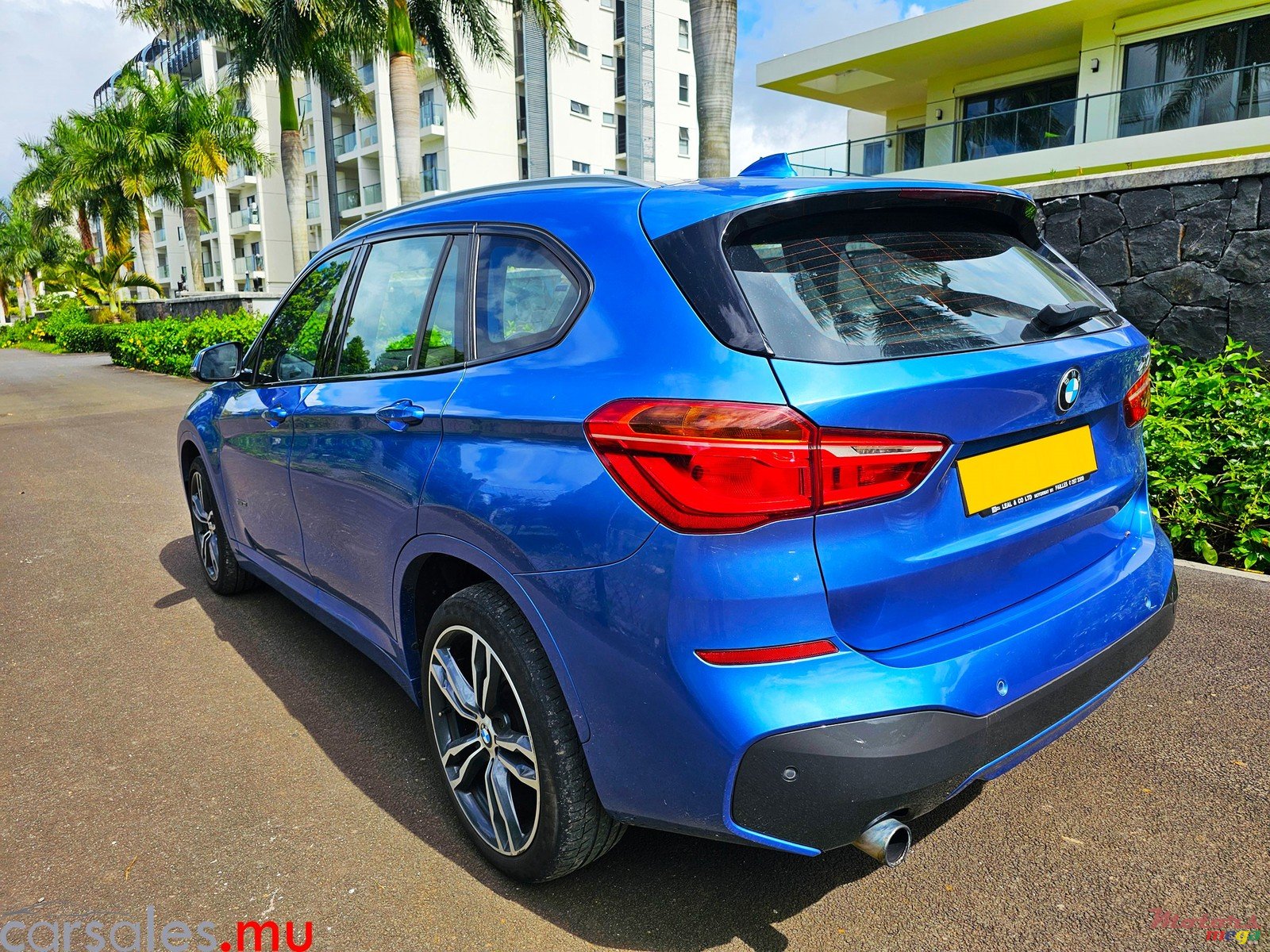 2016' BMW X1 SDRIVE 18i photo #3