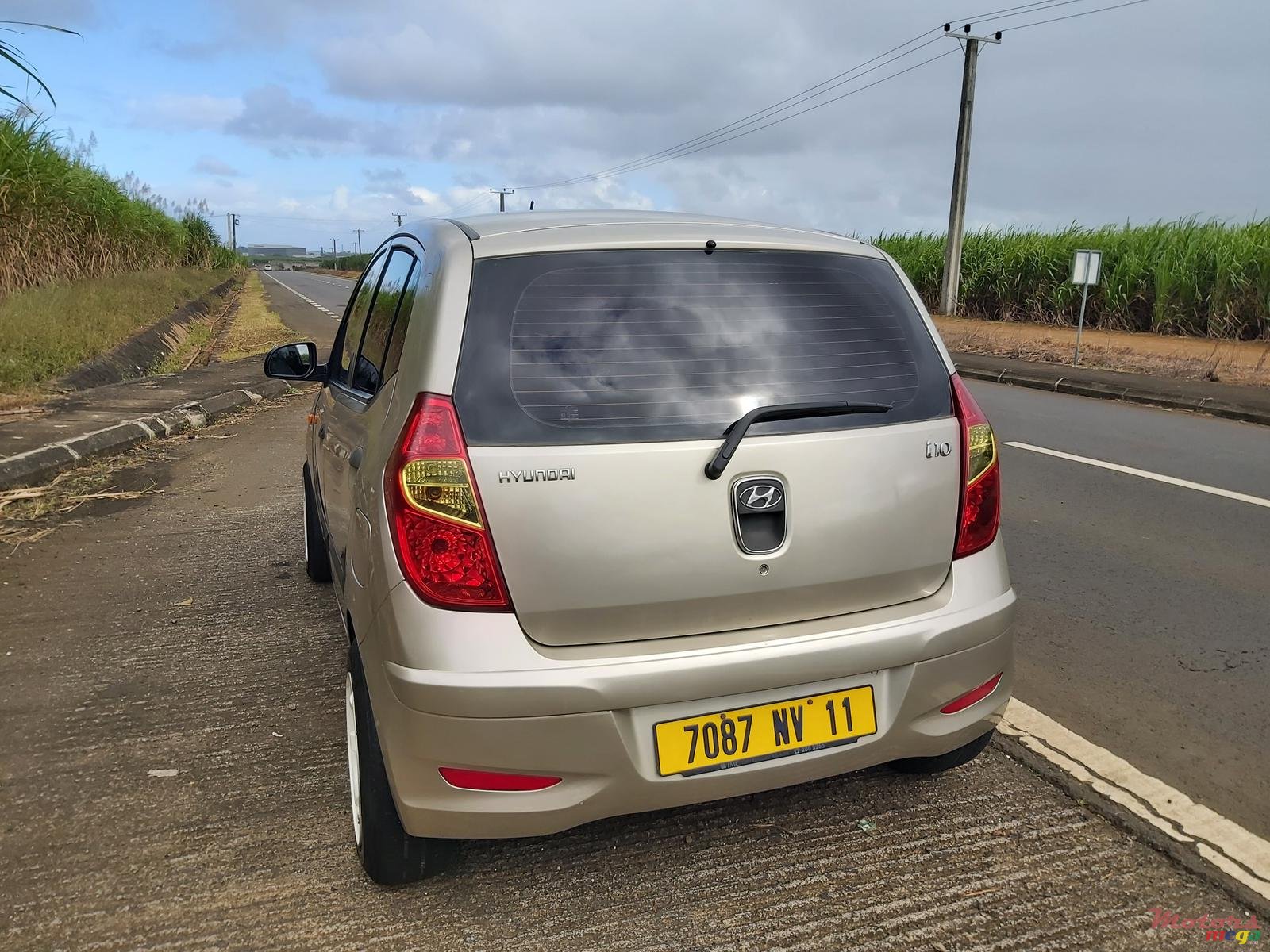 2011' Hyundai i10 photo #3