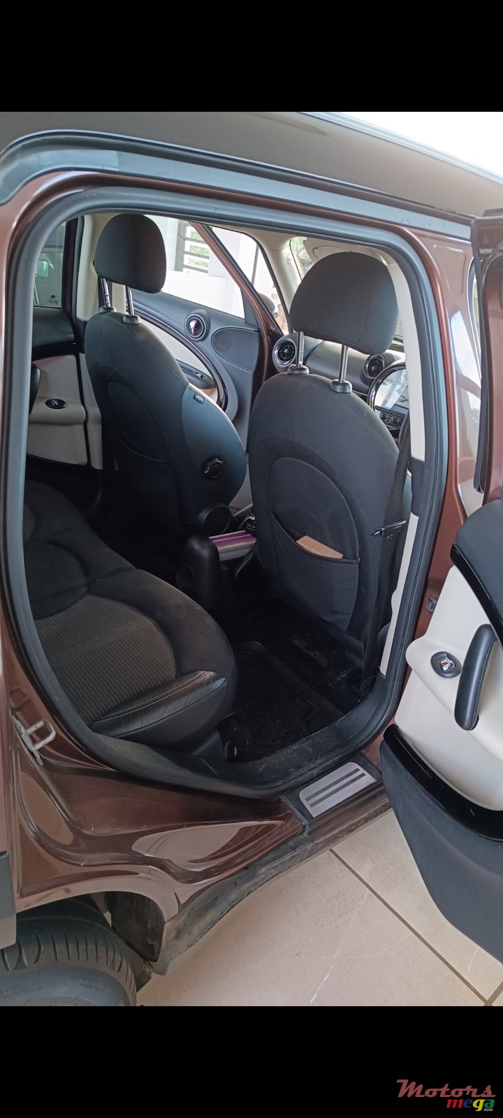 2014' MINI Cooper Countryman None photo #3