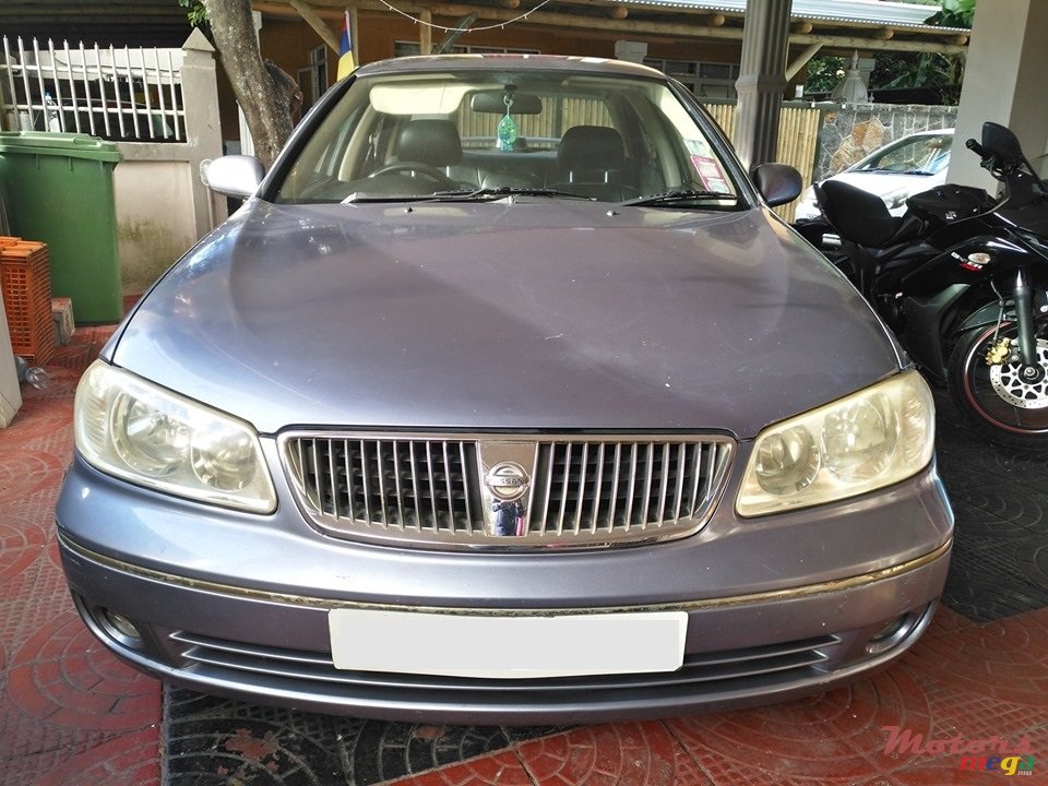 2004' Nissan Sunny N17 photo #1