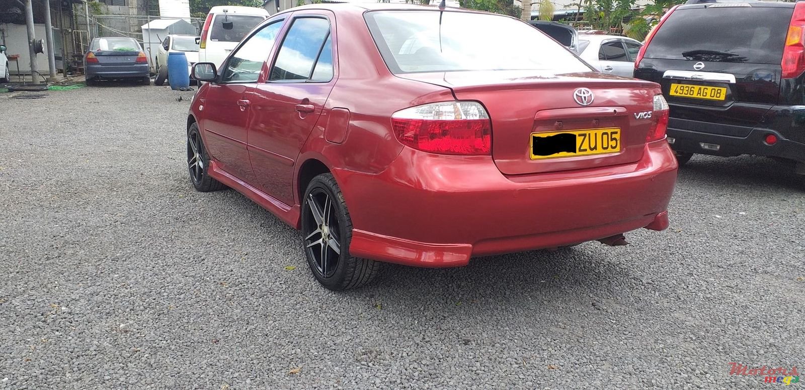 2005' Toyota Vios photo #2