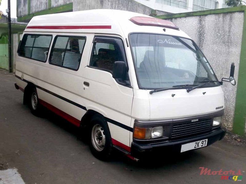 1997' Nissan Urvan photo #1