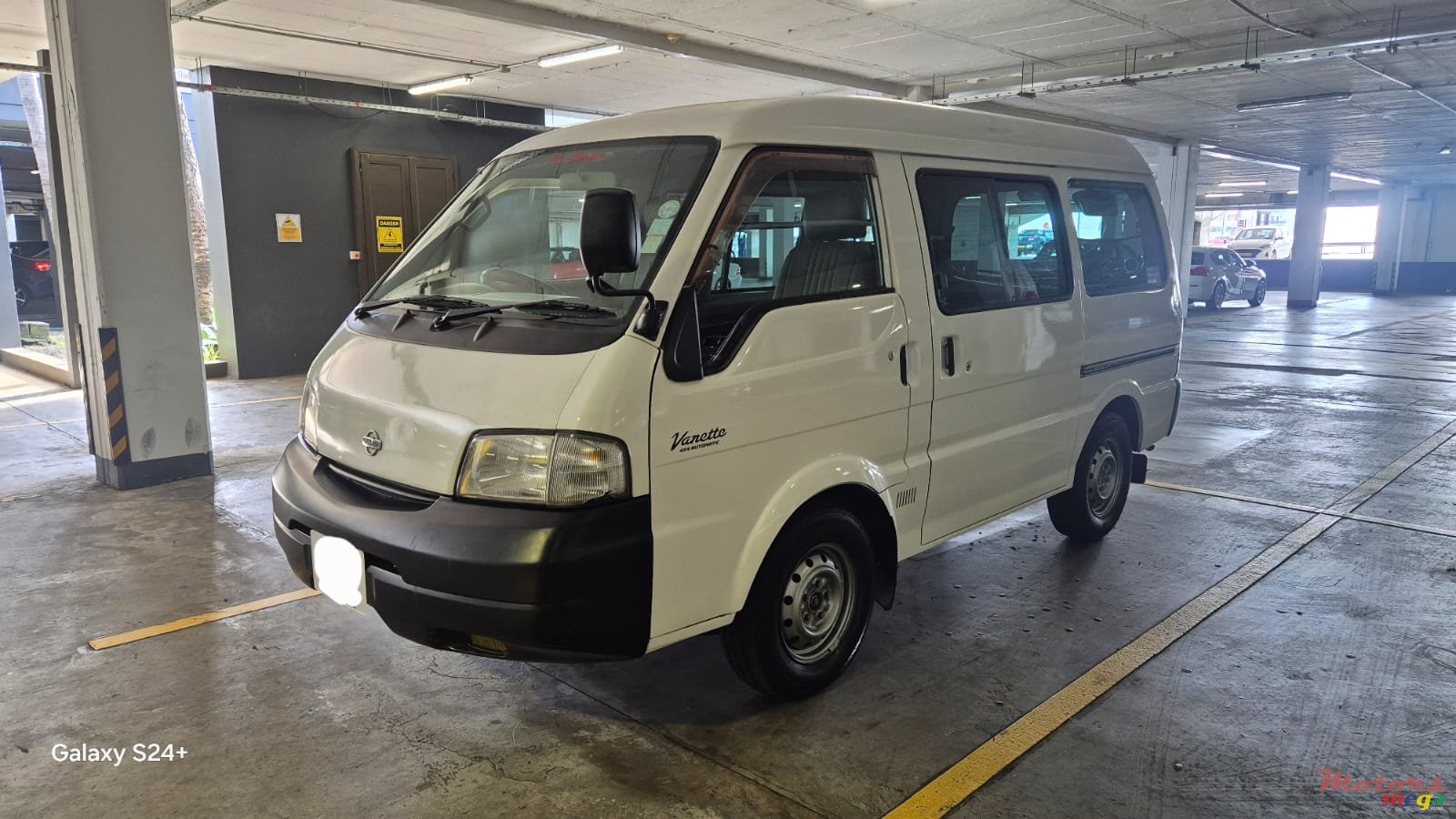 2000' Nissan Vanette High roof photo #2