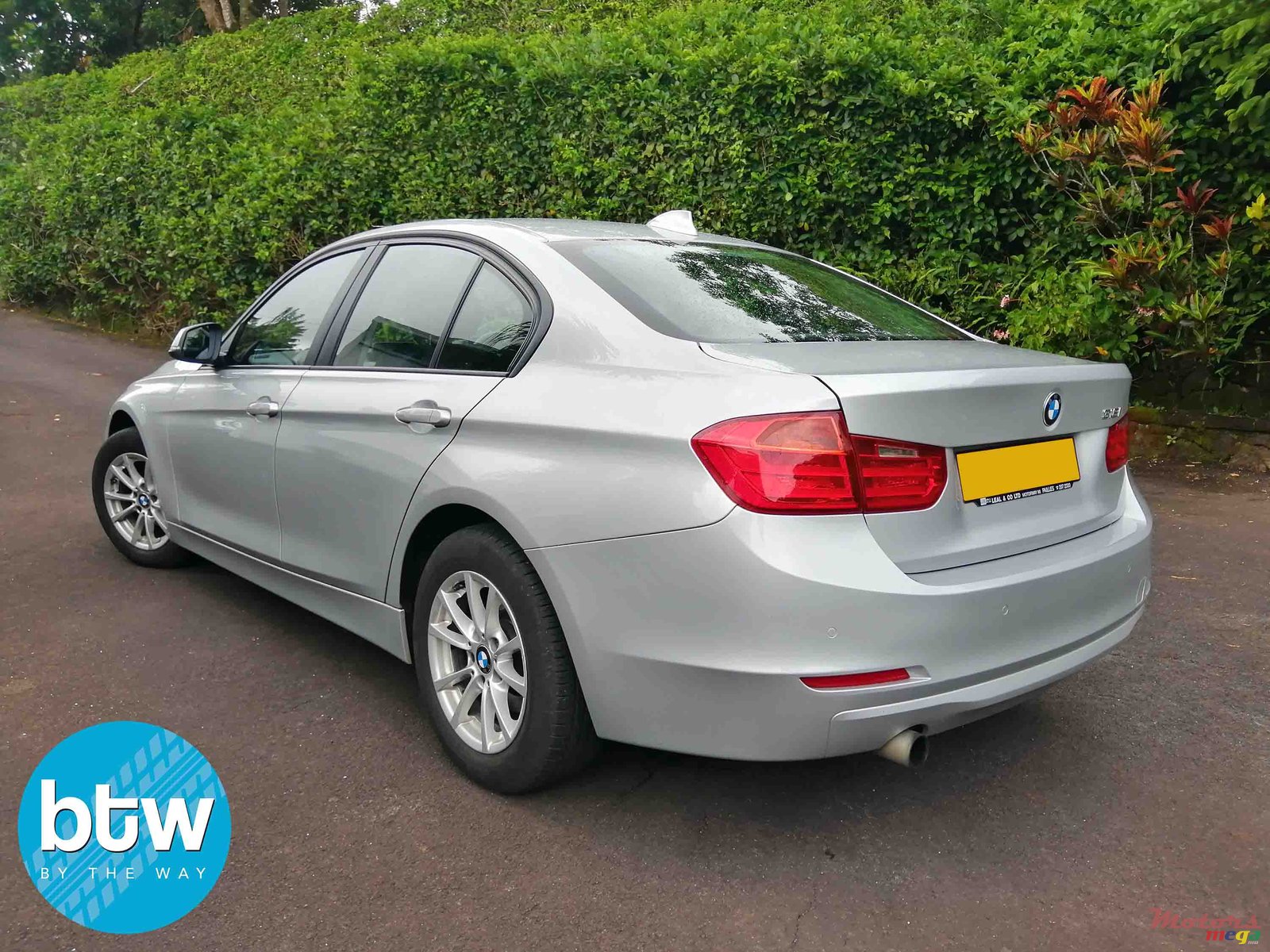 2013' BMW 3 Series photo #3