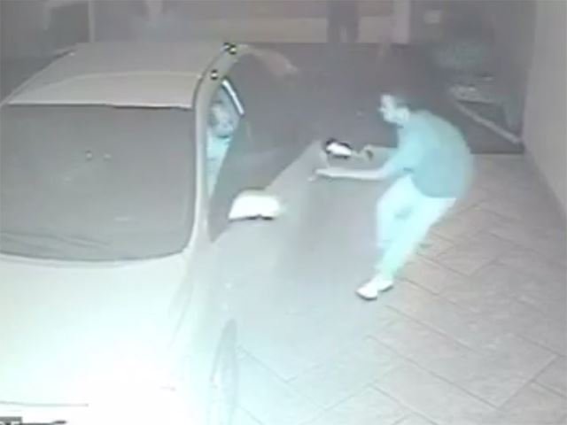 This is How People Deal With Carjackers in Brazil