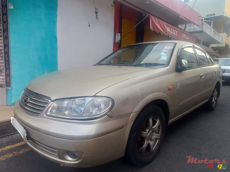 2005' Nissan Sunny photo #6
