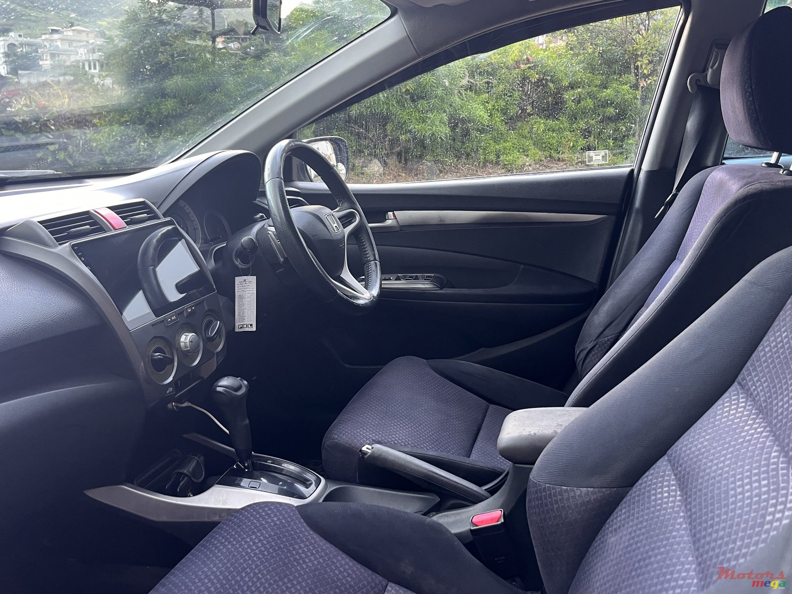 2011' Honda City photo #6