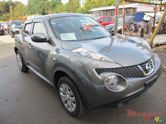 2012' Nissan Juke photo #1