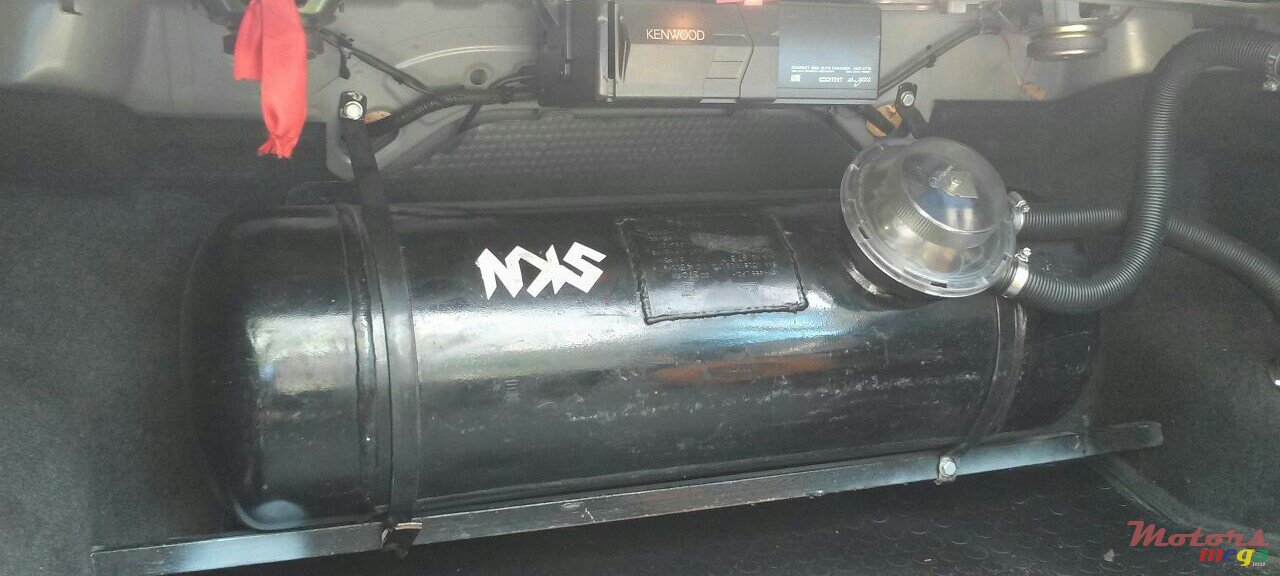 2011' Nissan photo #1