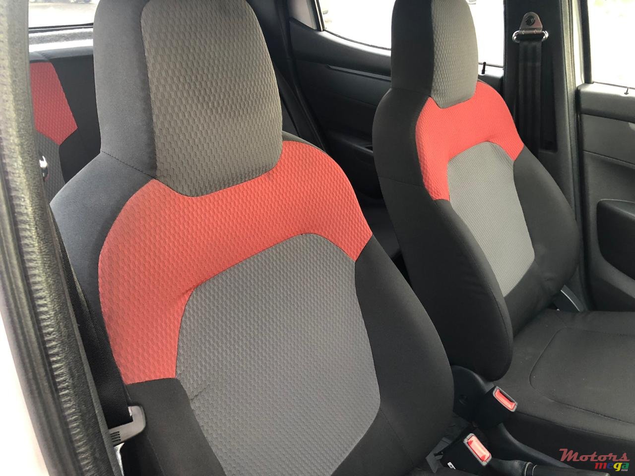 2017' Renault Kwid photo #3