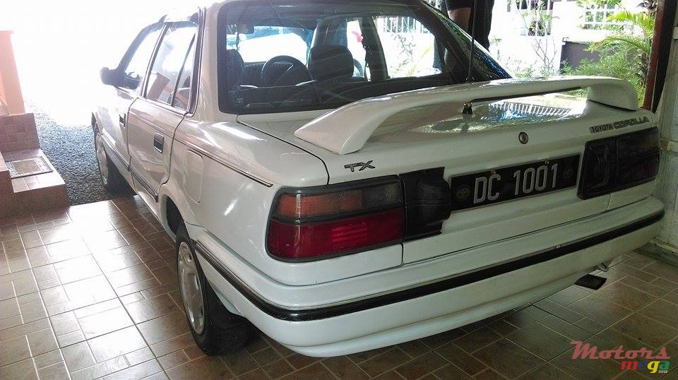 1990' Toyota Corolla photo #4