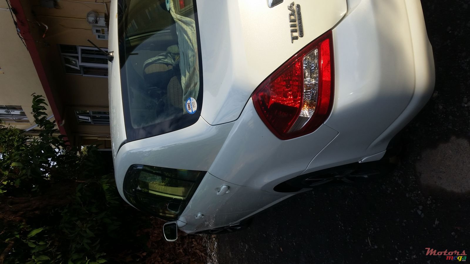 2009' Nissan Tiida photo #3