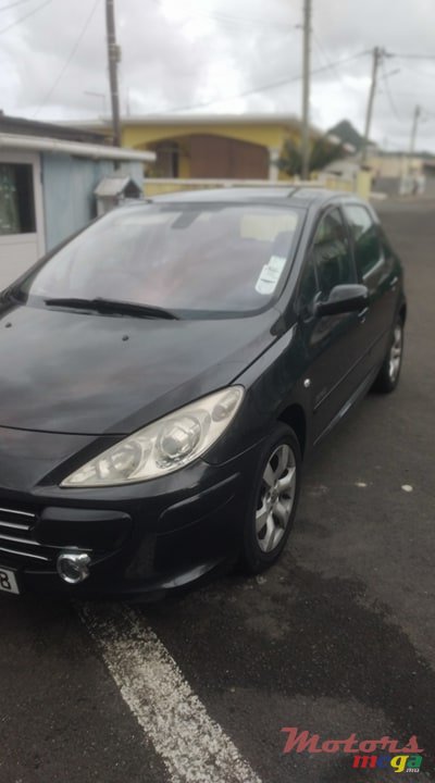 2008' Peugeot 307 photo #3