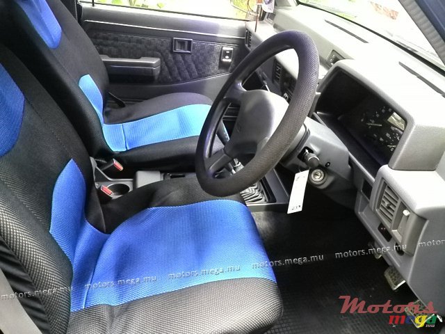 1997' Mitsubishi strada photo #4