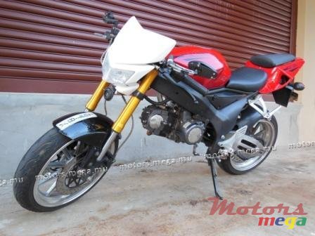 2013' Ducati R6 photo #2