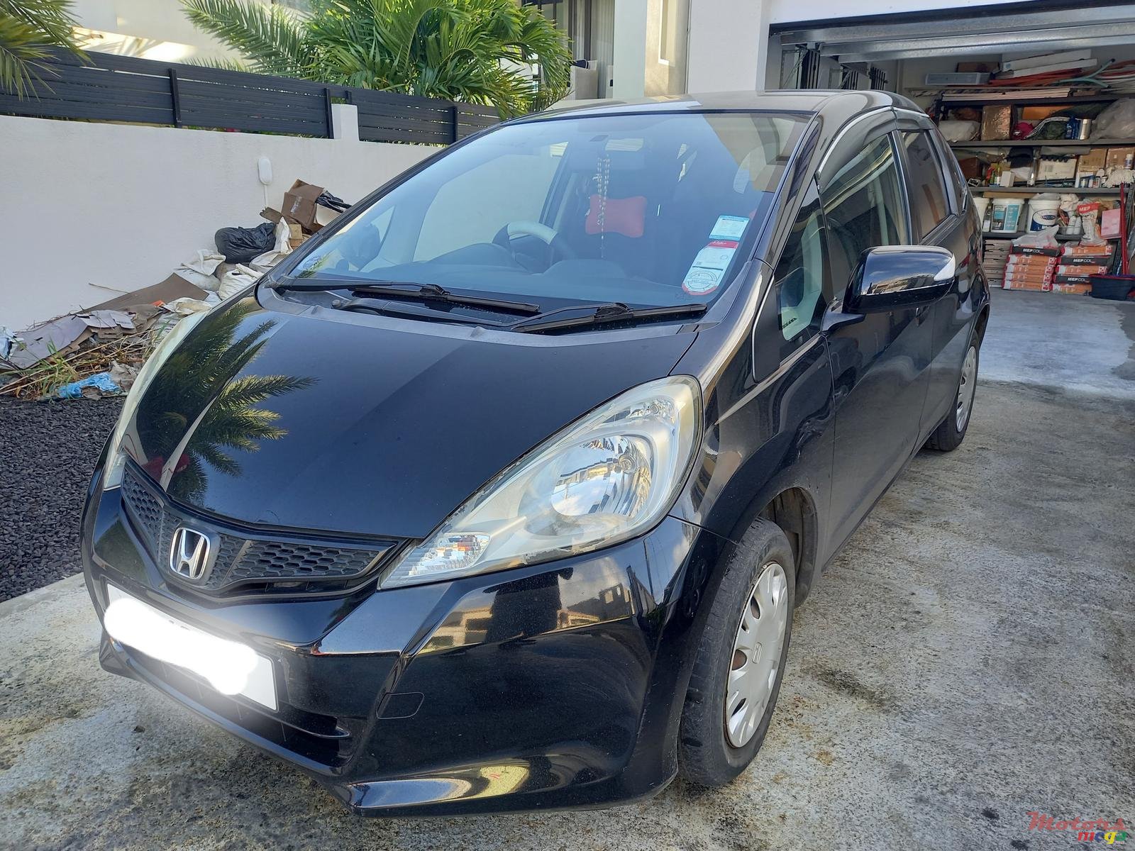 2011' Honda Fit photo #1