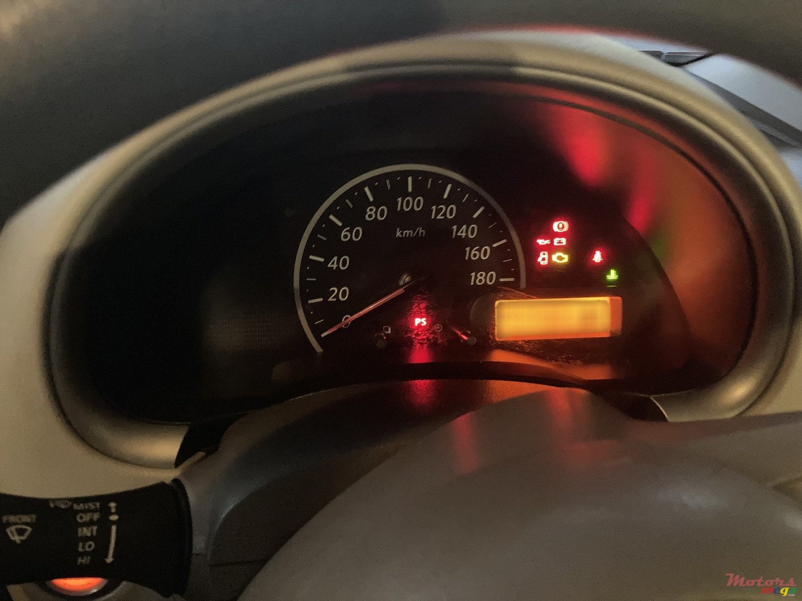 2012' Nissan March photo #7