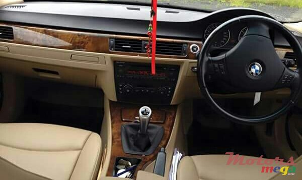 2006' BMW 316 photo #6