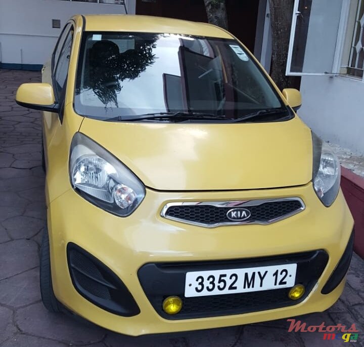 2012' Kia Picanto photo #2