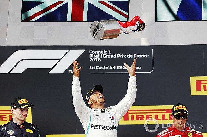 French GP: Hamilton cruises to win as Vettel hits Bottas