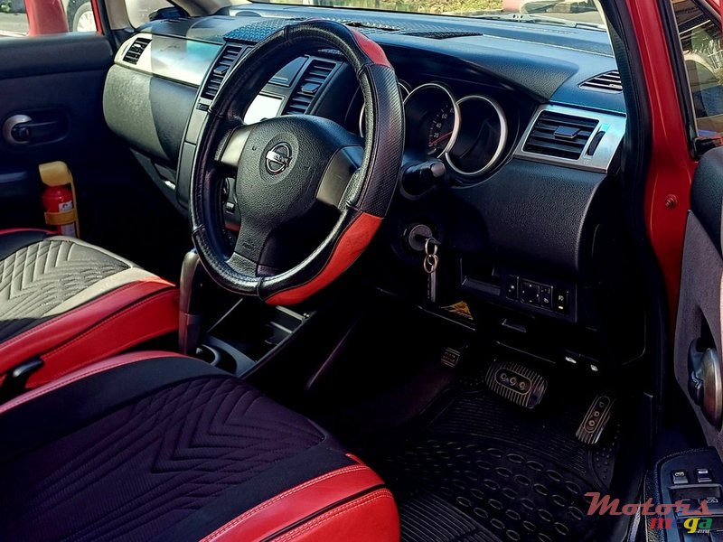 2007' Nissan Tiida photo #5