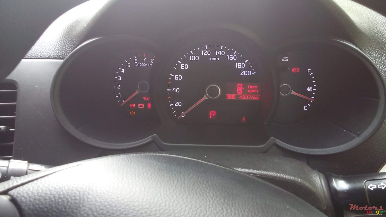 2013' Kia Picanto photo #4