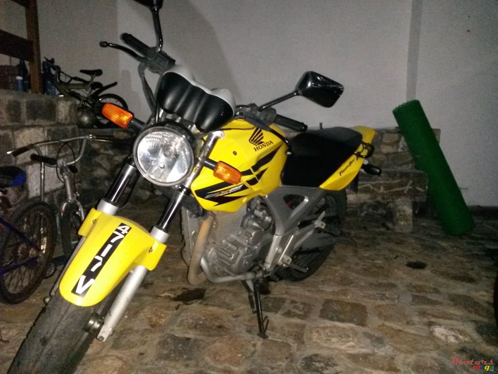 2010' Honda CBX 250 photo #2