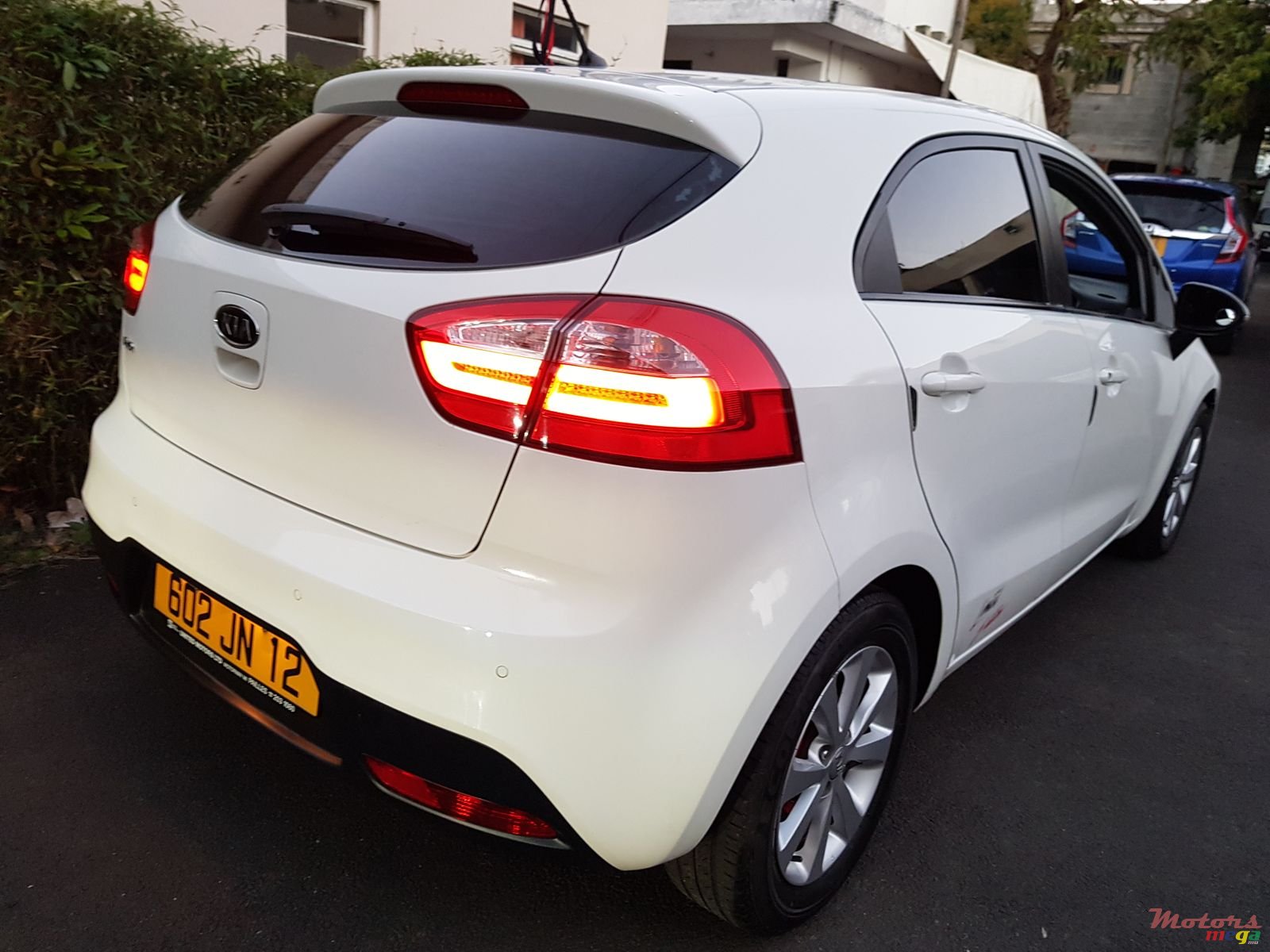 2012' Kia Rio photo #4