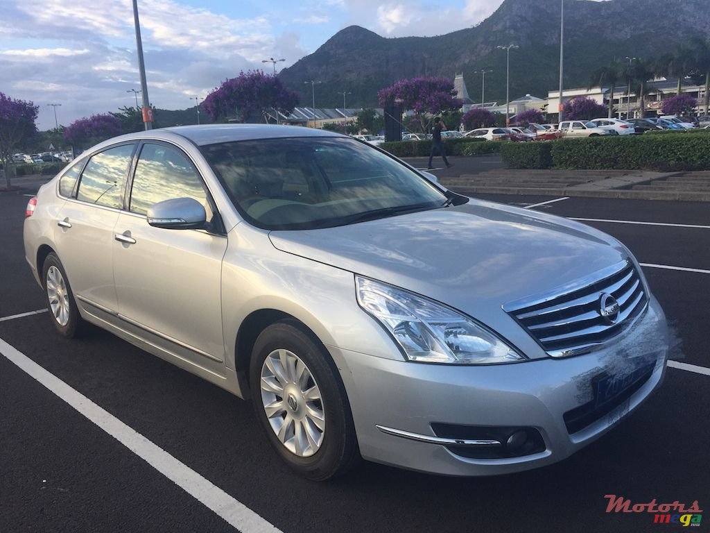 2013' Nissan Teana photo #3