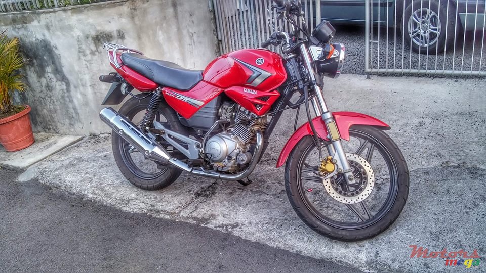 2011' Yamaha YBR 125 photo #1