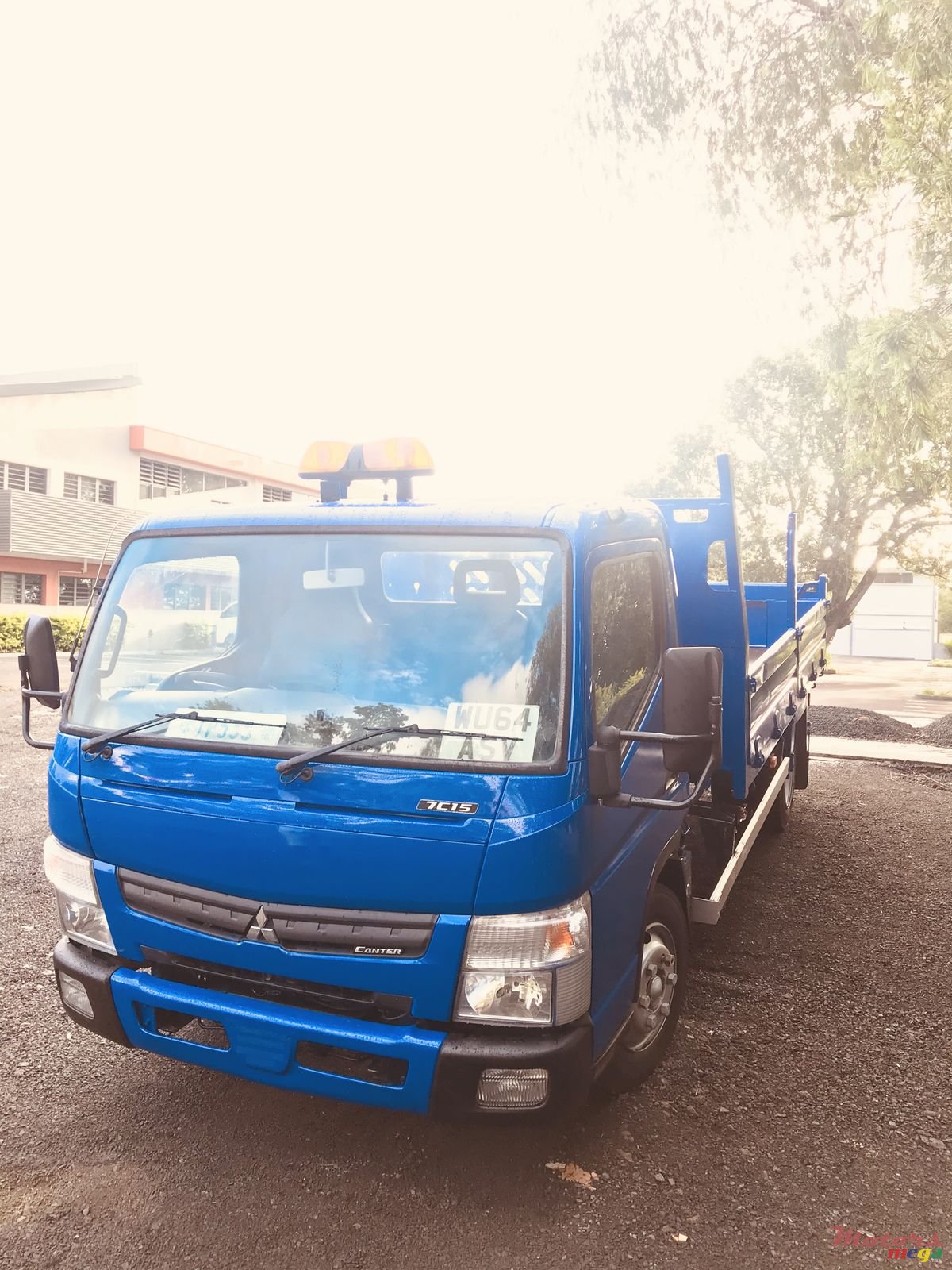 2015' Mitsubishi photo #1