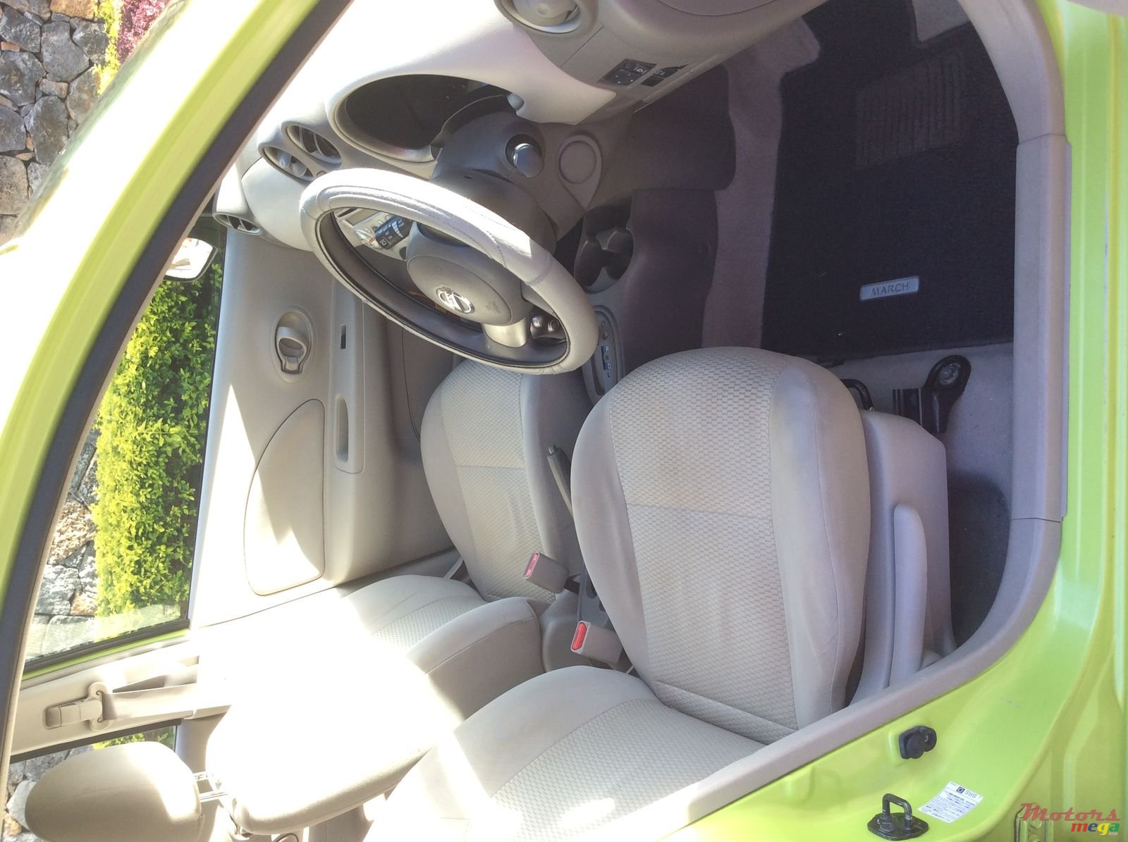 2012' Nissan March photo #5