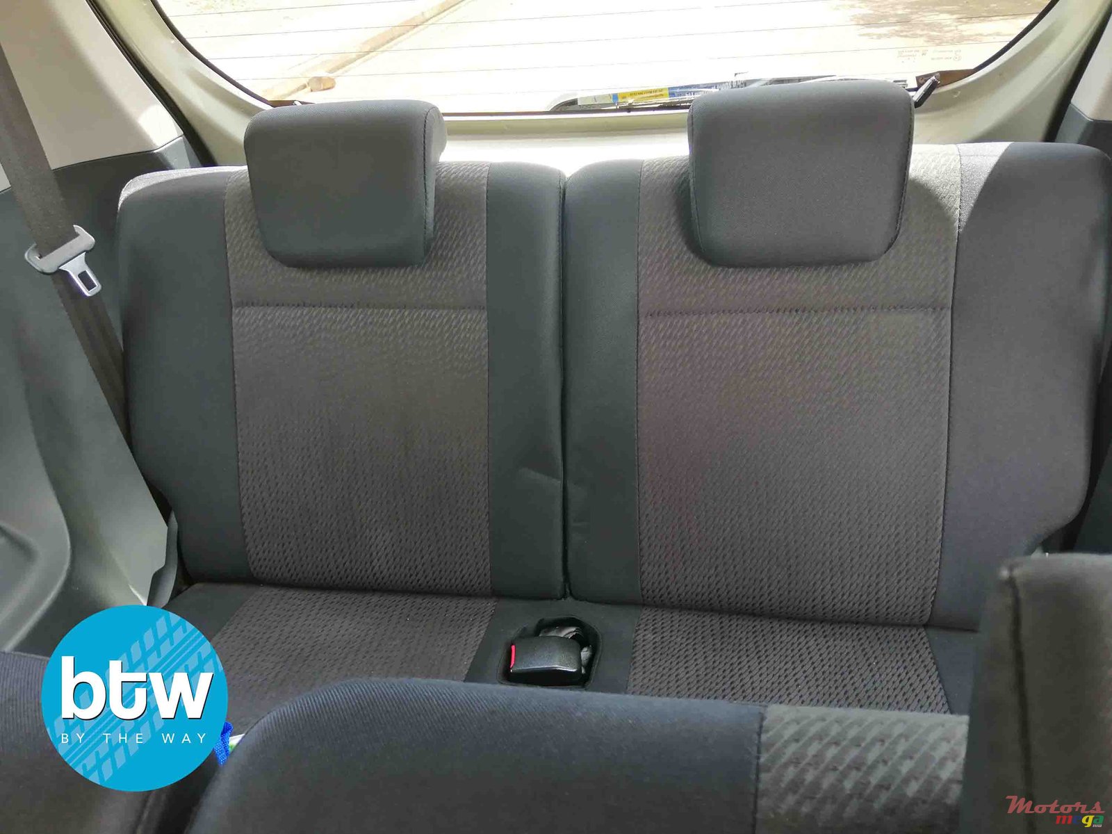 2014' Toyota Avanza photo #5