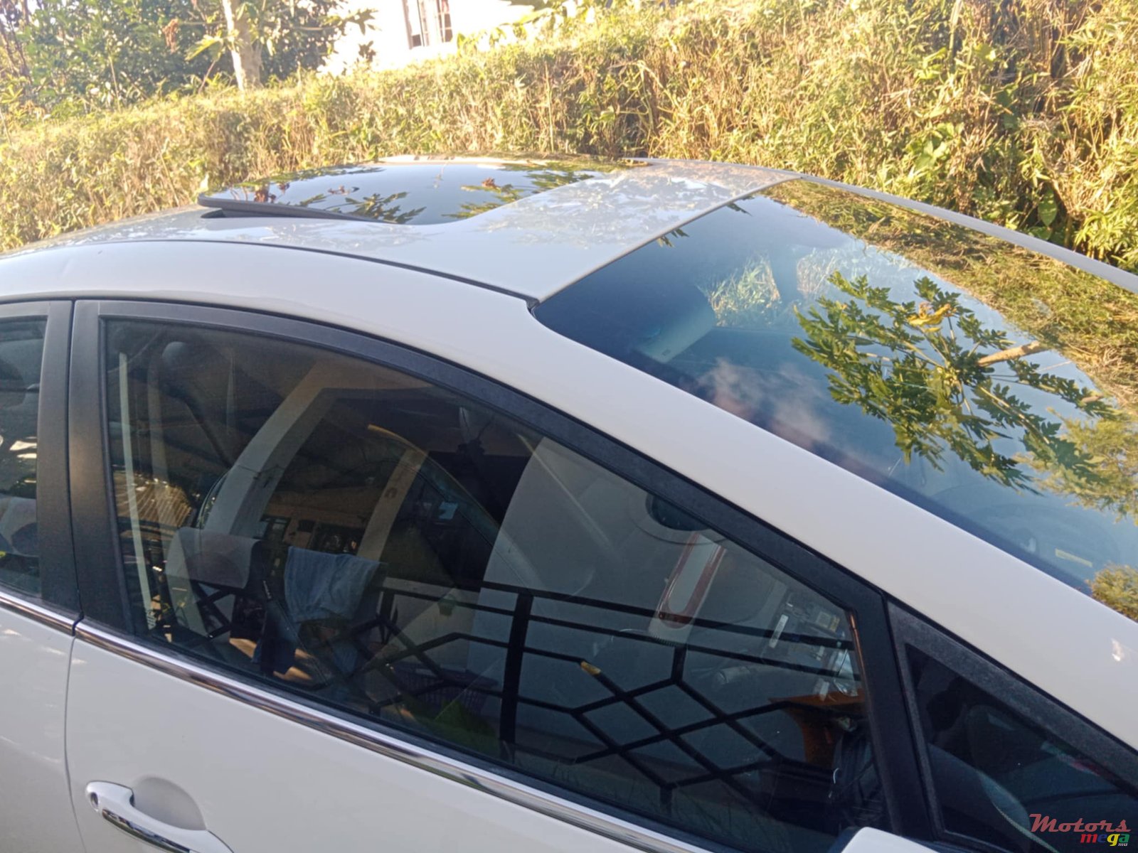 2014' Kia Cerato AUTOMATIC GEAR photo #3