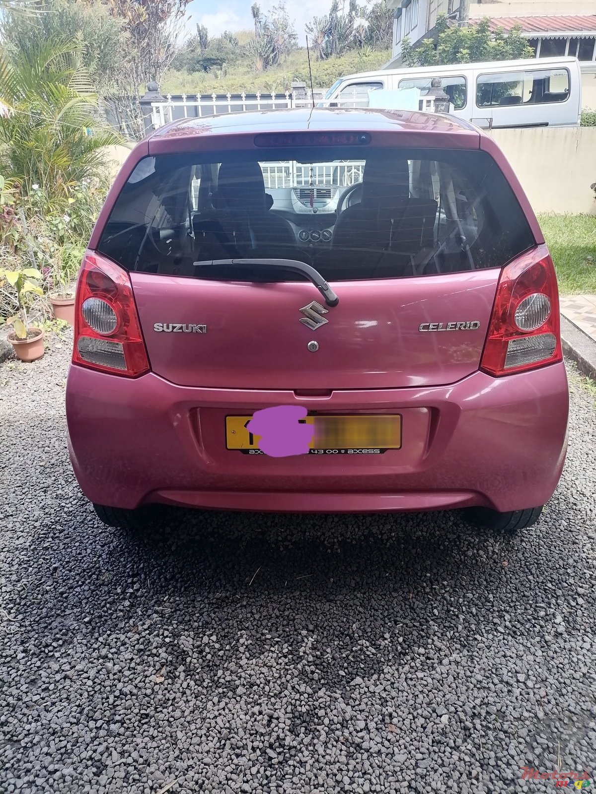2012' Suzuki Celerio photo #1