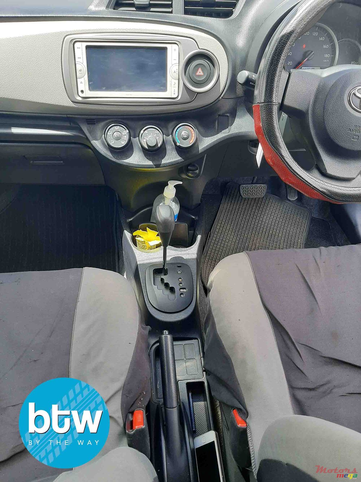 2012' Toyota photo #5