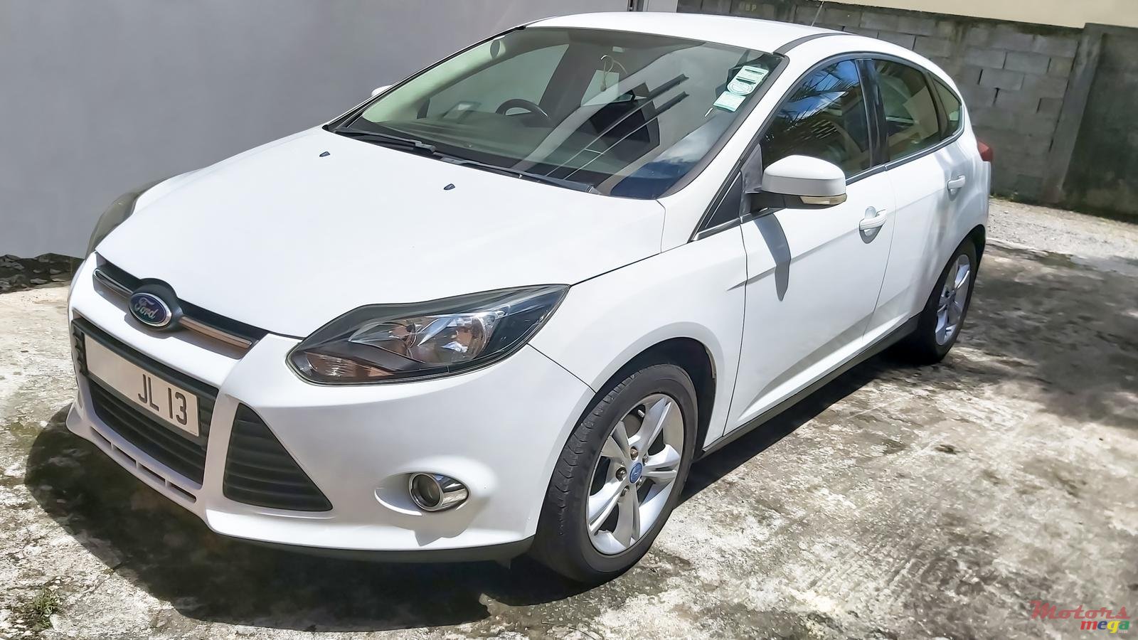 2013' Ford Focus photo #1