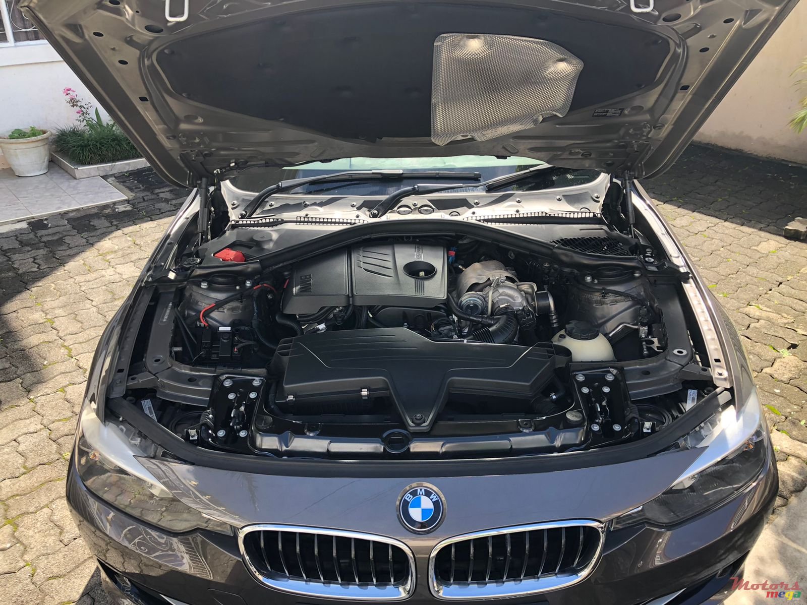 2014' BMW 320ied 1590cc photo #5