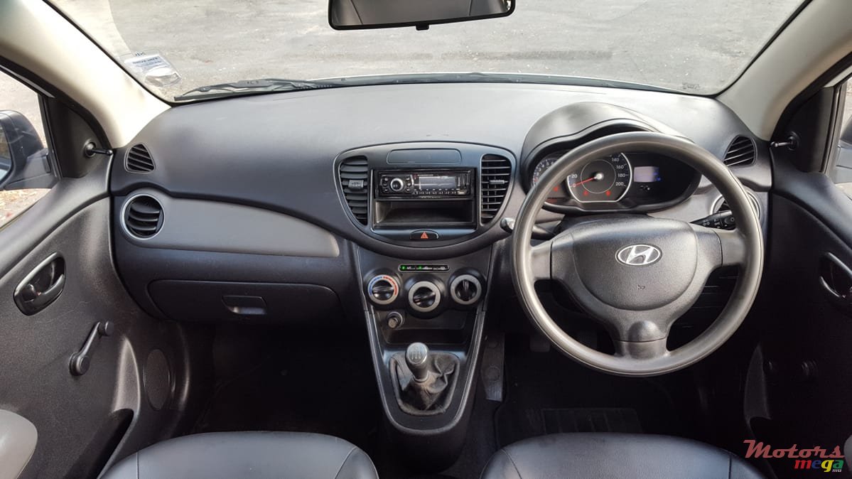 2011' Hyundai i10 photo #5