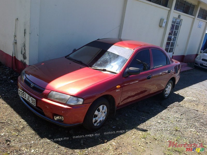 1998' Mazda 323 photo #1