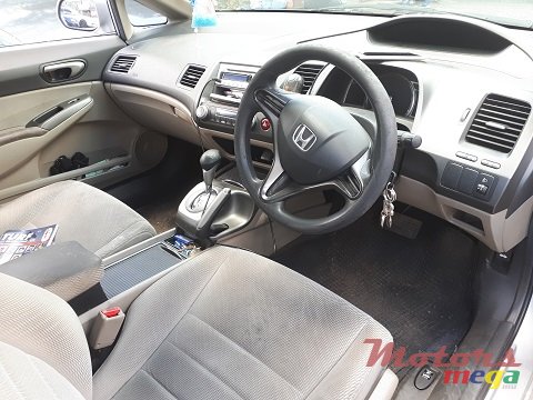 2009' Honda Civic Hybrid photo #5