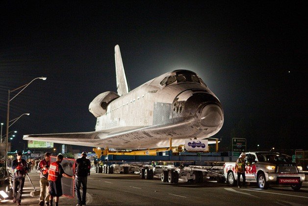 Watch A Toyota Tundra Tow Space Shuttle Endeavor